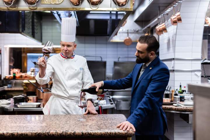 Restaurant gastronomique Rhône · Auberge du Pont de Collonges · Galerie Photos