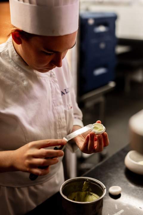 Restaurant gastronomique Rhône · Auberge du Pont de Collonges · Galerie Photos<br />
 